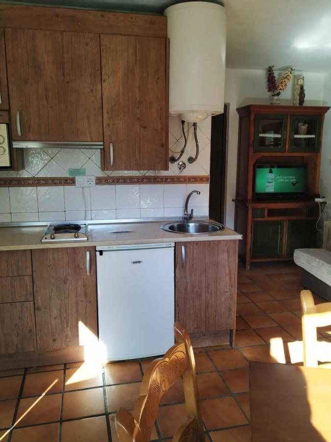 Cortijo La Solana Guest House Guejar-Sierra Bagian luar foto